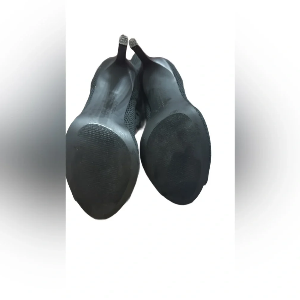 Charles (Charles David) peep toe mesh high heel bootie 7.5
NWOT - Picture 6 of 8